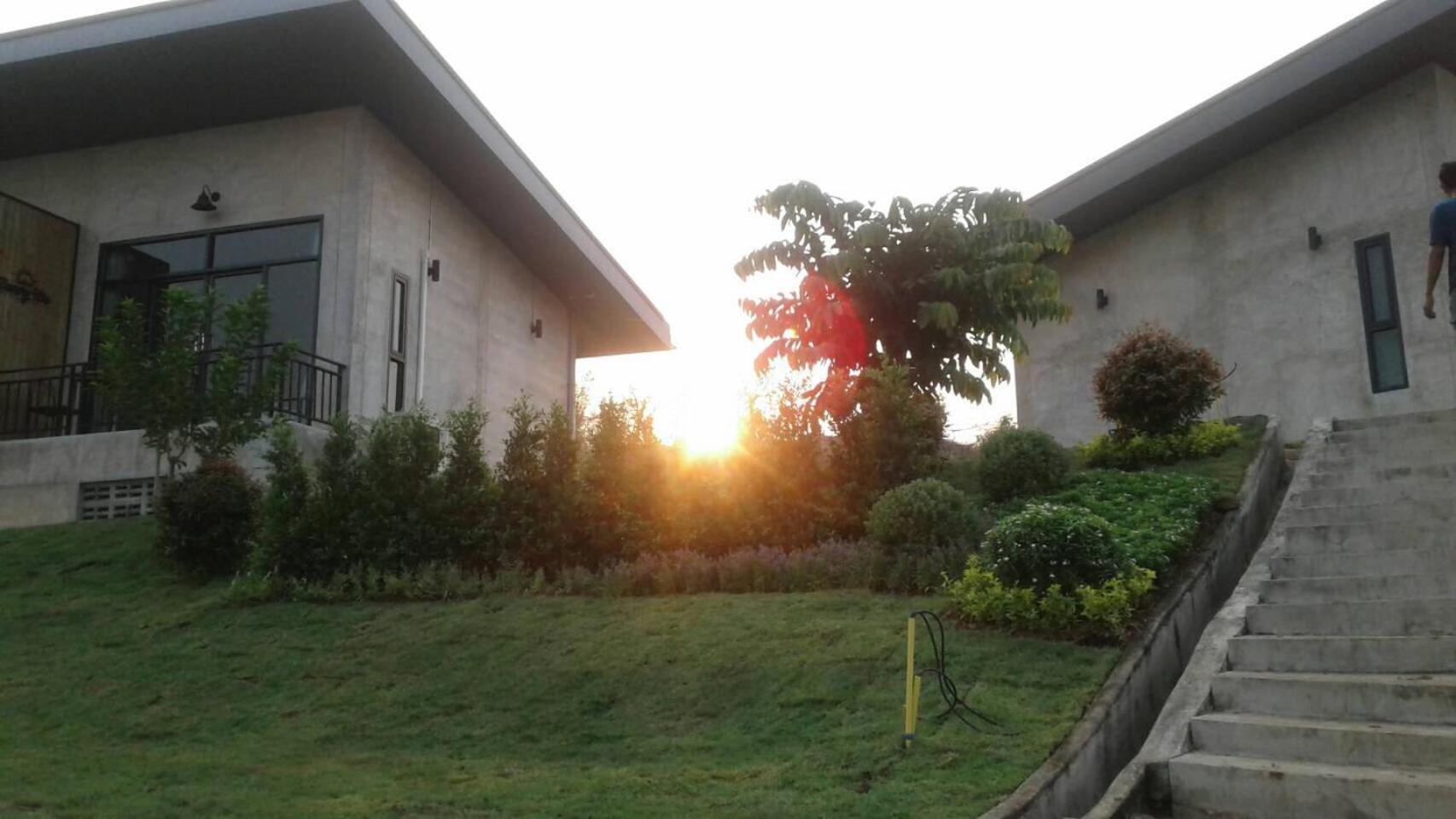 The Sunnery Ville Lom Kao Екстер'єр фото